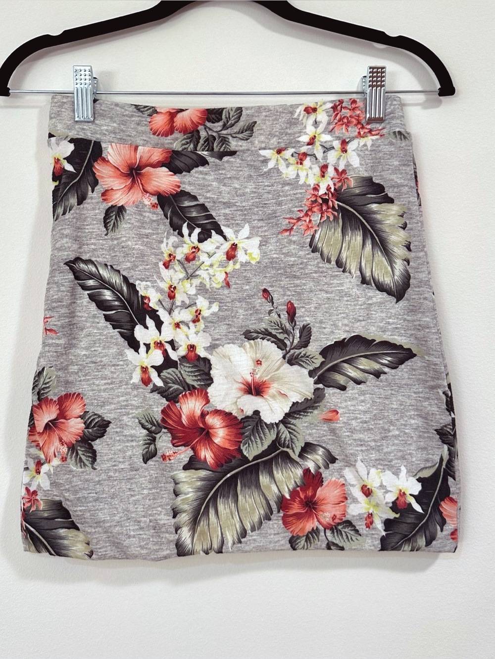 Zara Draped Tropical Floral Mini Skirt Size Medium - Picture 4 of 5